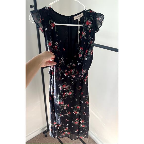 Small Lenon Floral Flutter Sleeve Dress NWT - Picture 9 of 16